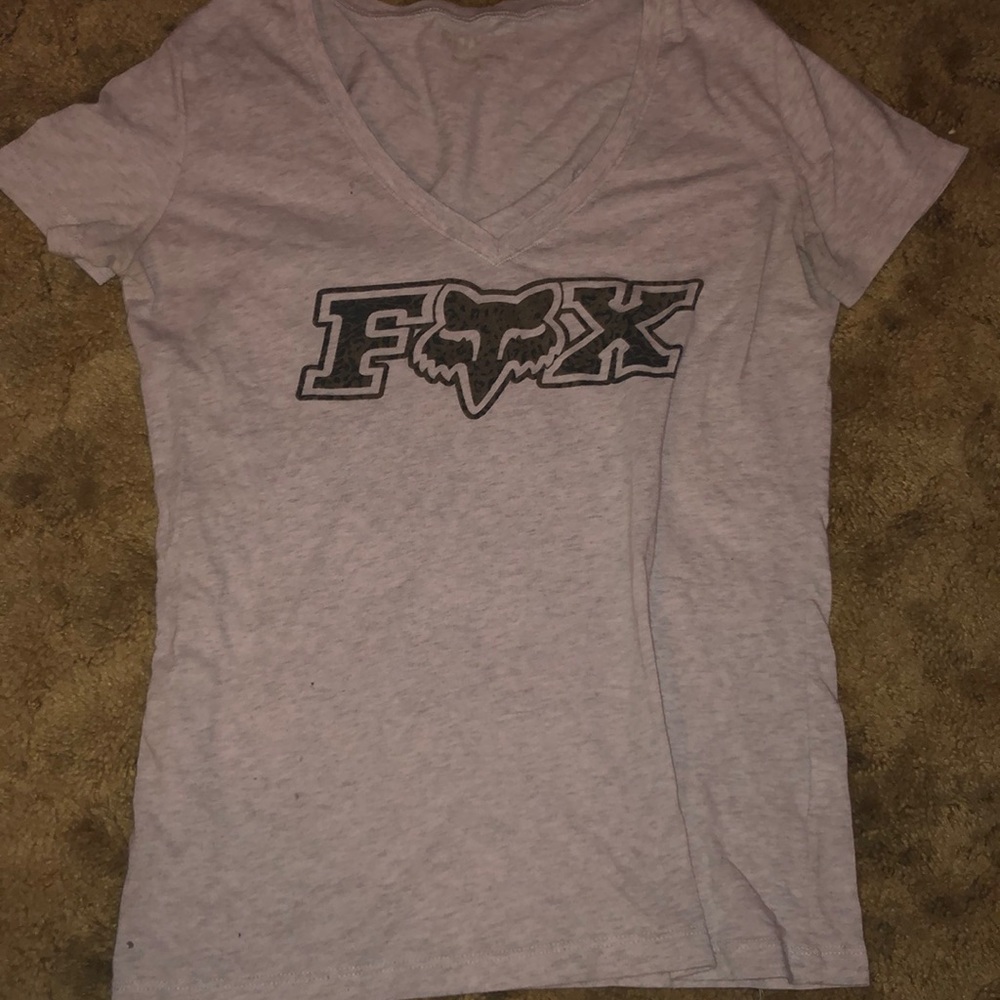 v neck